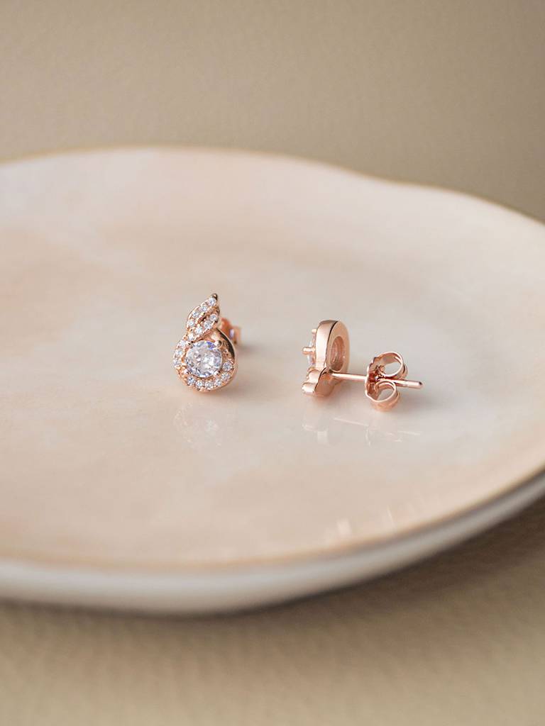 Mannash Stellar Solitaire Rose Gold Plated 925 Sterling Silver Stud Earrings