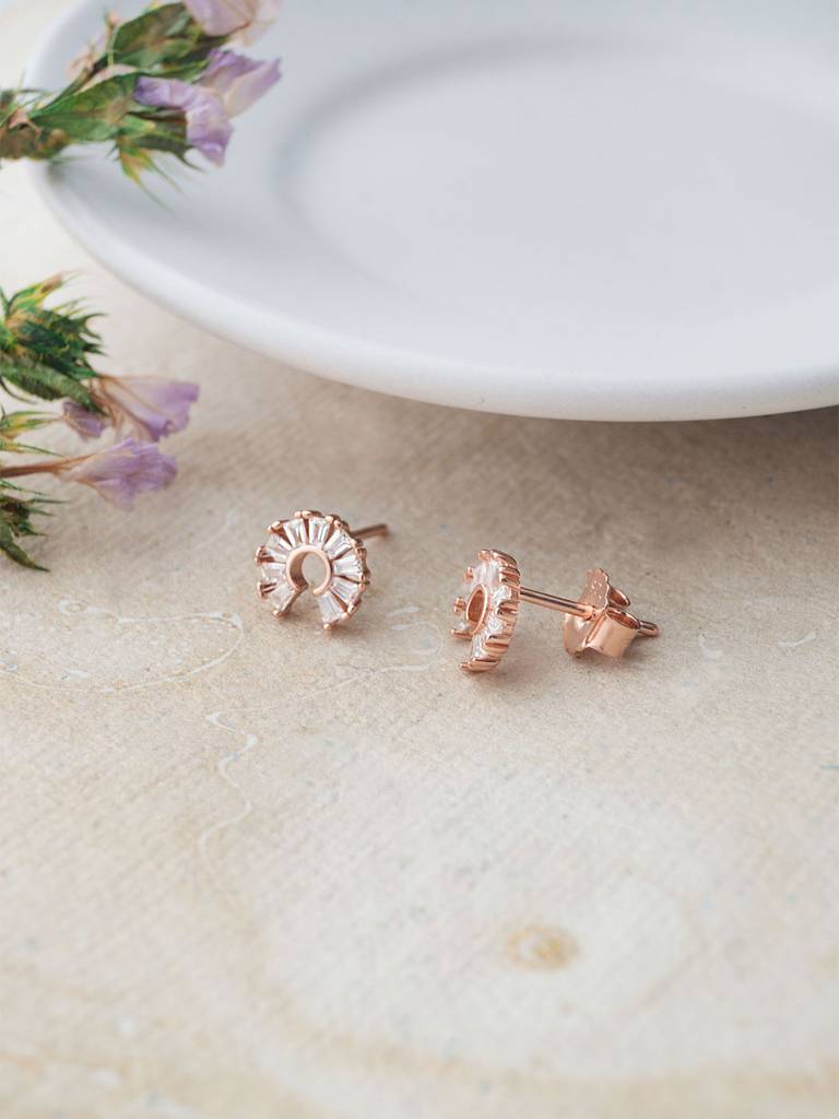 Mannash Channel Sparkle Circle Rose Gold Plated Sterling Silver Stud Earrings : MZRES877D2043