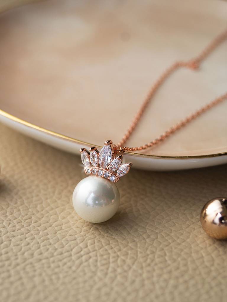 Pearl With A Crown Sterling Silver Pendant Set : MZRJPS259D506