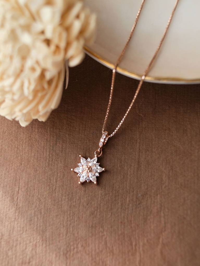 Flowery Sunflower Garland Rose Gold Plated Sterling Silver Pendant Set With Chain : MZRJPSC595D1428