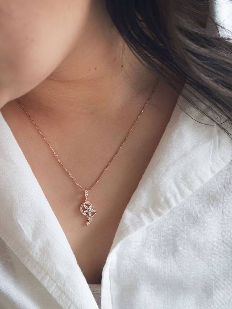 Mannash Swirling Flower Rose Gold Plated Sterling Silver Pendant Set : MZRJPSC710D1693