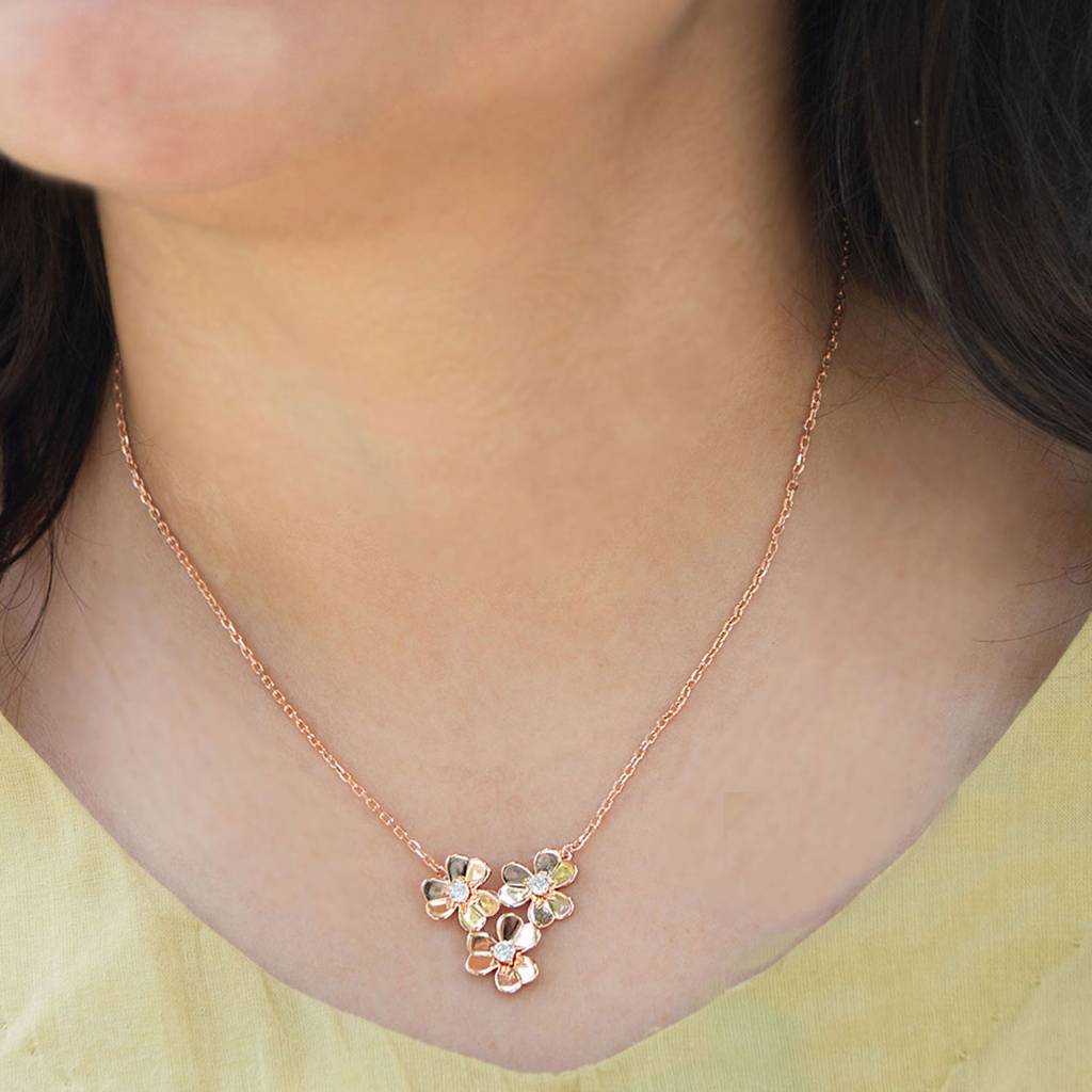 Mannash Three Pretty Flowers Rose Gold Plated Sterling Silver Chain Necklace : MZRNCP539D1272
