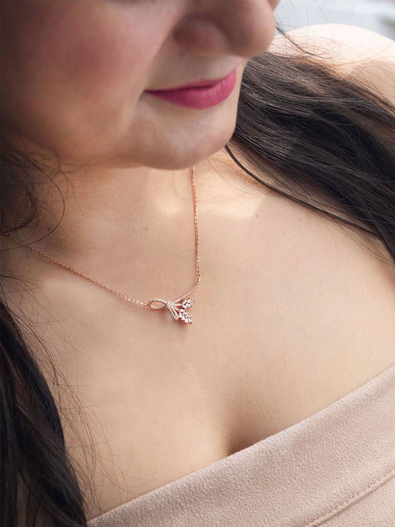 Luminous Knot Rose Gold Plated Sterling Silver Chain Necklace : MZRNCP722D1708