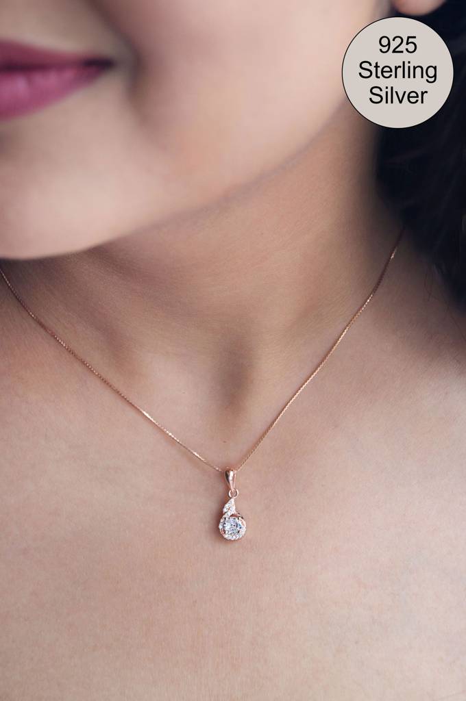 Mannash Stellar Solitaire Rose Gold Plated Sterling Silver Pendant With Chain : MZRPC452D1067