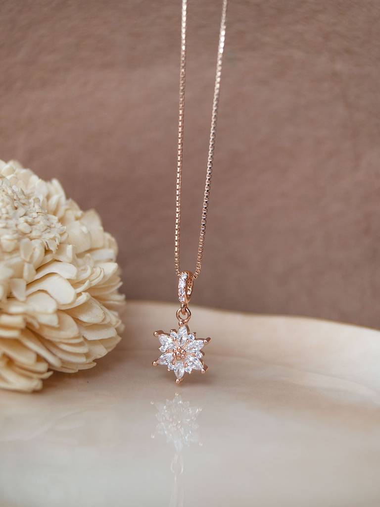Flowery Sunflower Garland Rose Gold Plated Sterling Silver Pendant With Chain : MZRPC595D1425