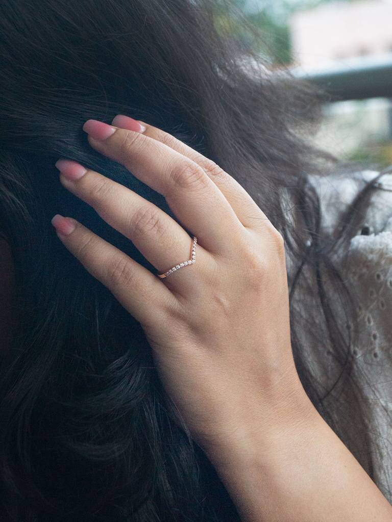 Charming Classic V Gold Plated Sterling Silver Adjustable Ring : MZRRA599D1439