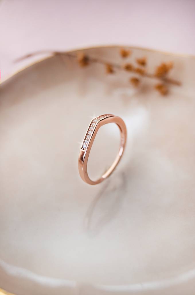 Sleek Victory Sterling Silver Ring : MZRRC319D660