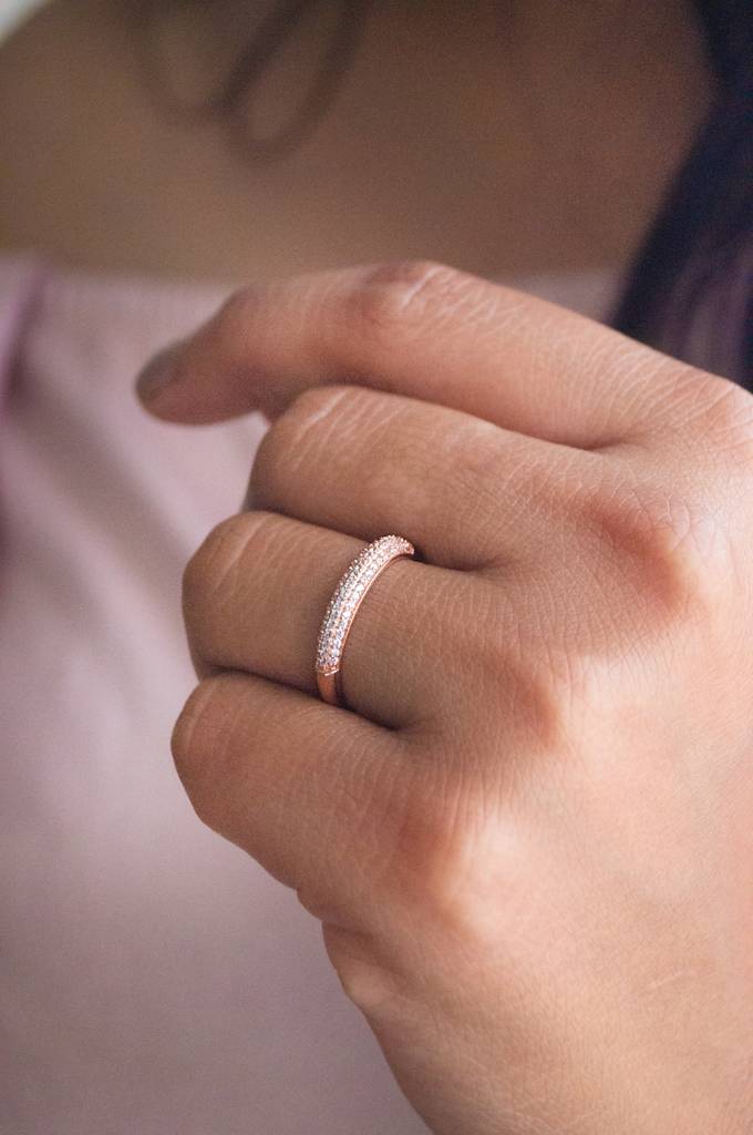 Sequence Studded Rose Gold Plated Sterling Silver Band : MZRRC323D678