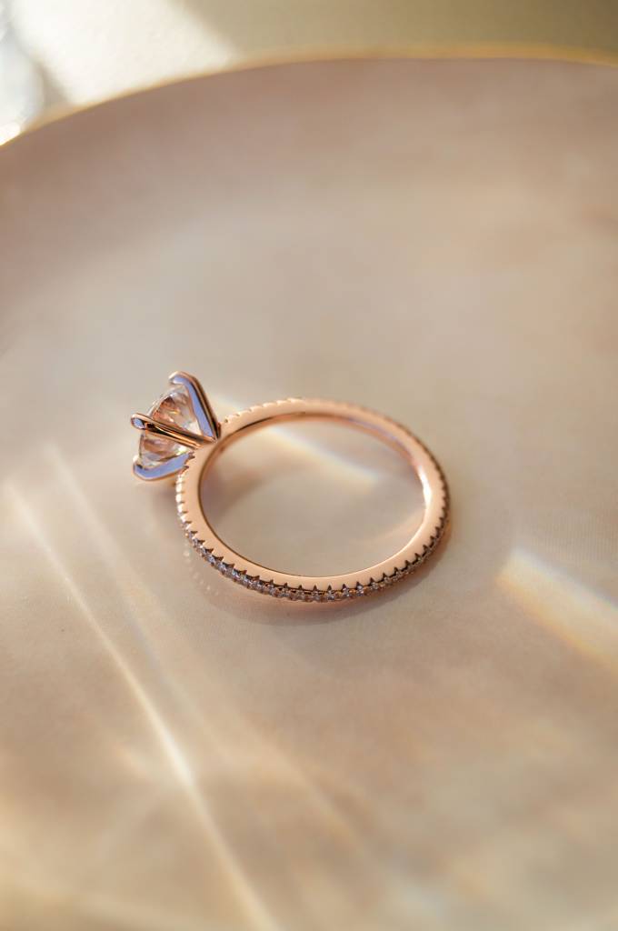 Pretty Enticing Solitaire Rose Gold Plated Sterling Silver Ring : MZRRC376D821