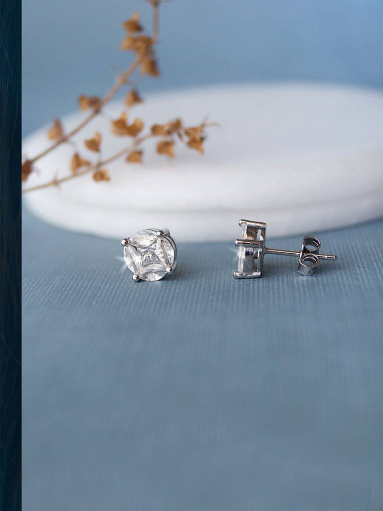 Mannash Invisibly Glam Solitaire Sterling Silver Stud Earrings : MZSES306D632