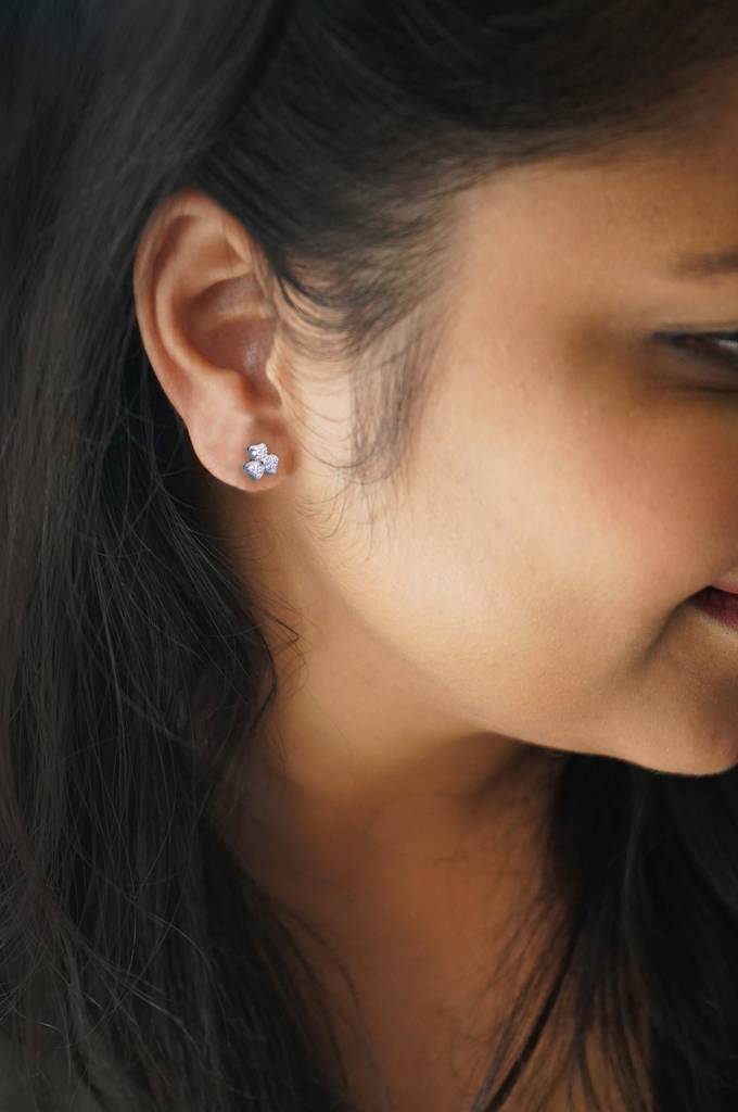 Mannash Happy Flower Mini Sterling Silver Stud Earrings : MZSES343D756
