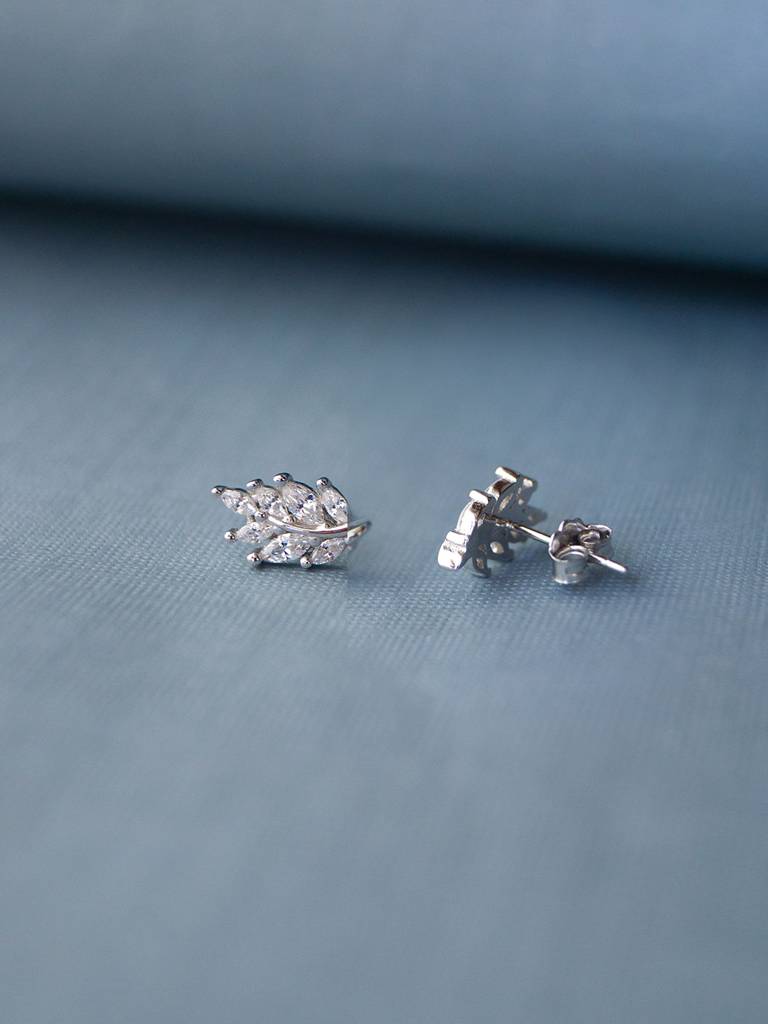 Leaf Trail Sterling Silver Earrings : MZSES348D765