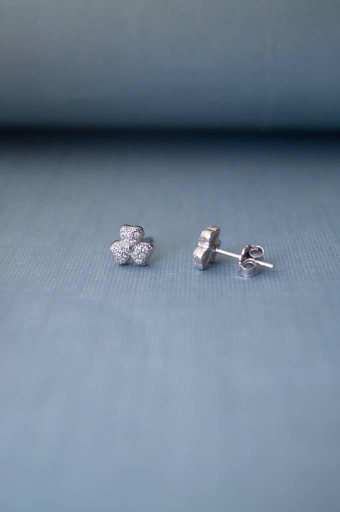Mannash Happy Flower Mini Sterling Silver Stud Earrings : MZSES343D756