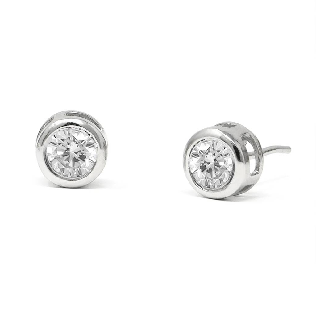 Mannash Classic Bezel Solitaire Sterling Silver Stud Earrings : MZSES479D1127