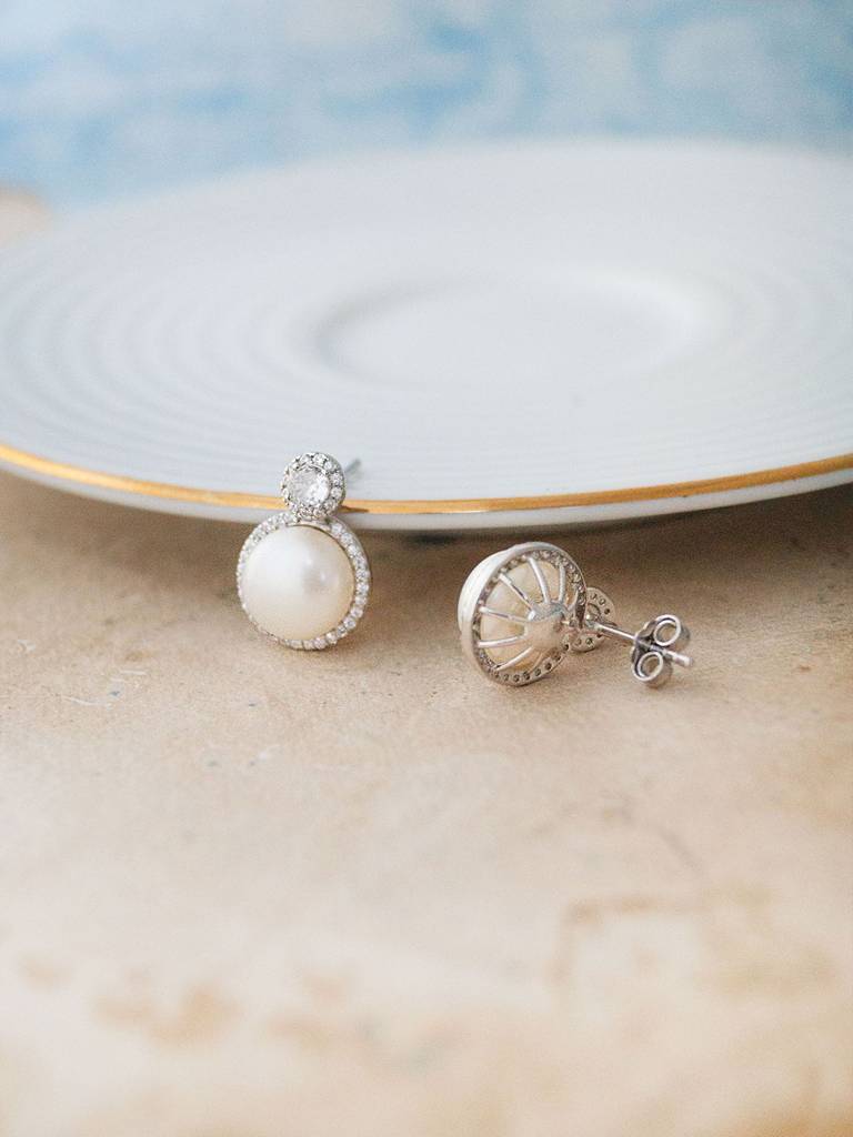 Pearl With A Bling Sterling Silver Stud Earrings : MZSES642D1512