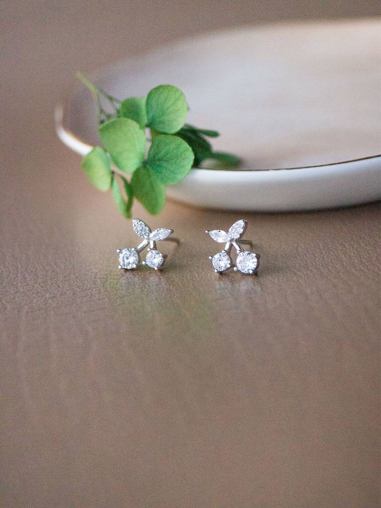 Mannash Sparkling Cherry Sterling Silver Stud Earrings : MZSES716D1699