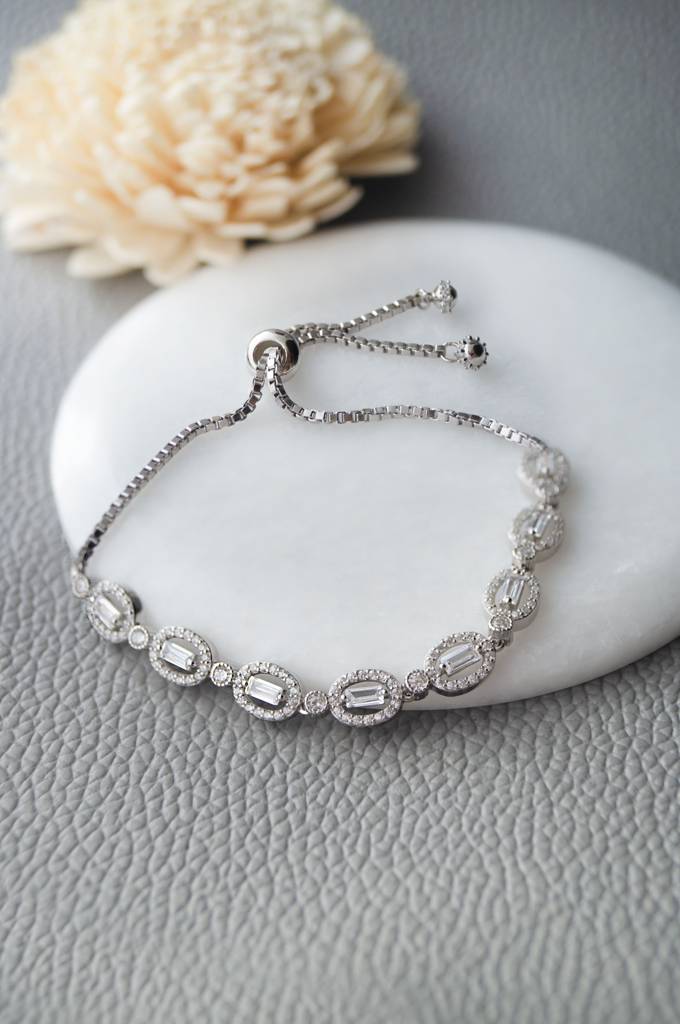Radiant Sparkle Sterling Silver Pull Chain Bracelet : MZSPB444D1043