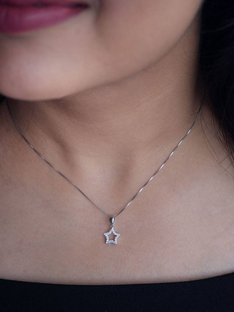 Halo Star Sterling Silver Pendant With Chain