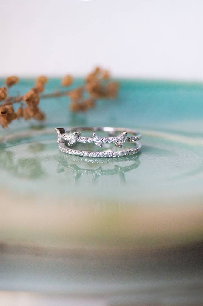 Twinkling Two Line Sterling Silver Ring : MZSRC318D657