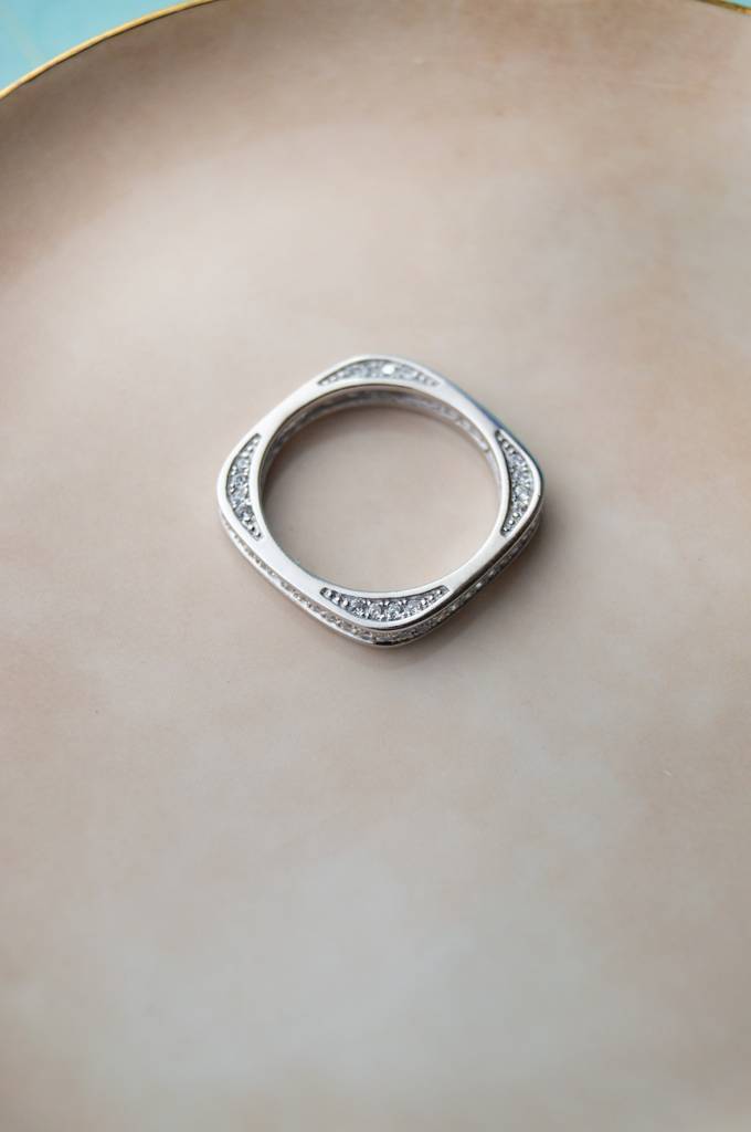 Square Or Circle Sterling Silver Ring : MZSRC332D735