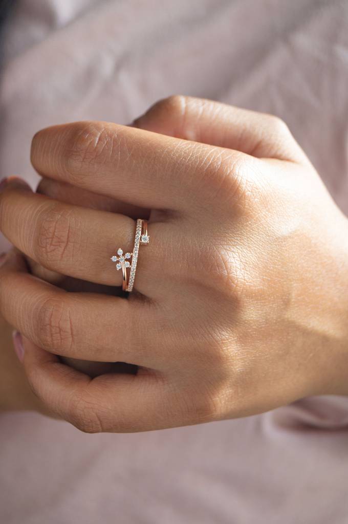 Floral Bloom Sterling Silver Ring : MZSRC394D881