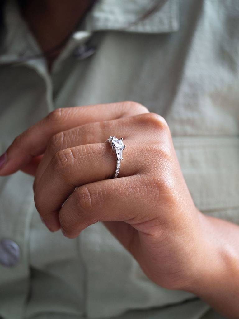 Princess Solitaire Sterling Silver Ring : MZSRC587D1386