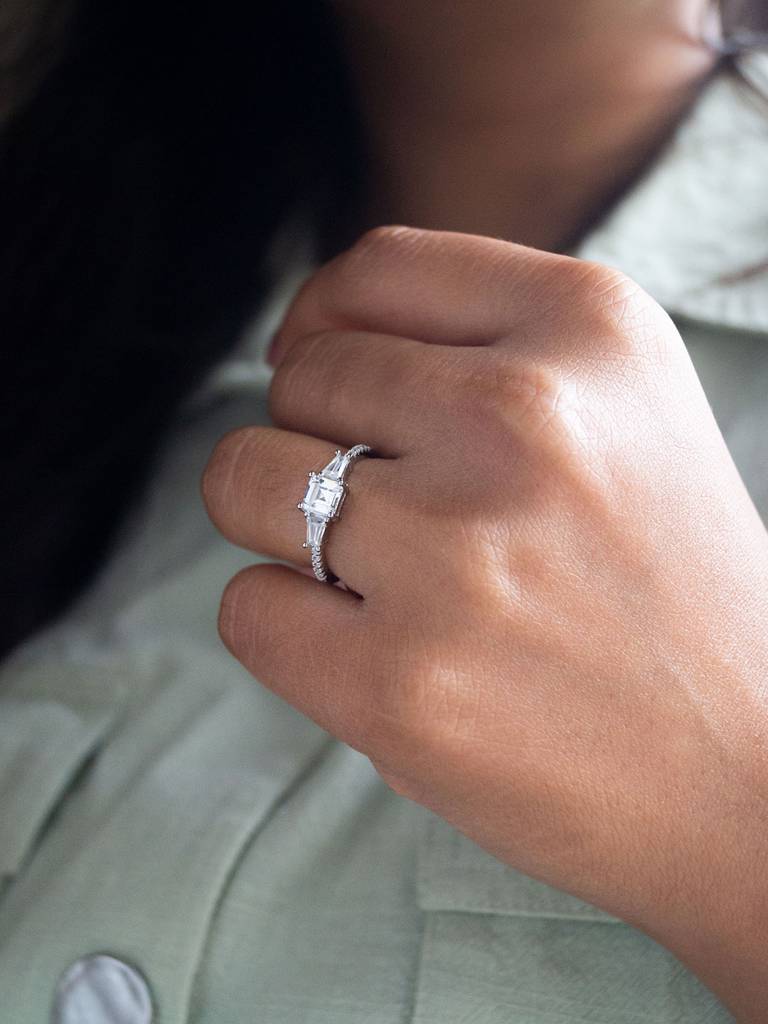 Princess Solitaire Sterling Silver Ring : MZSRC587D1386