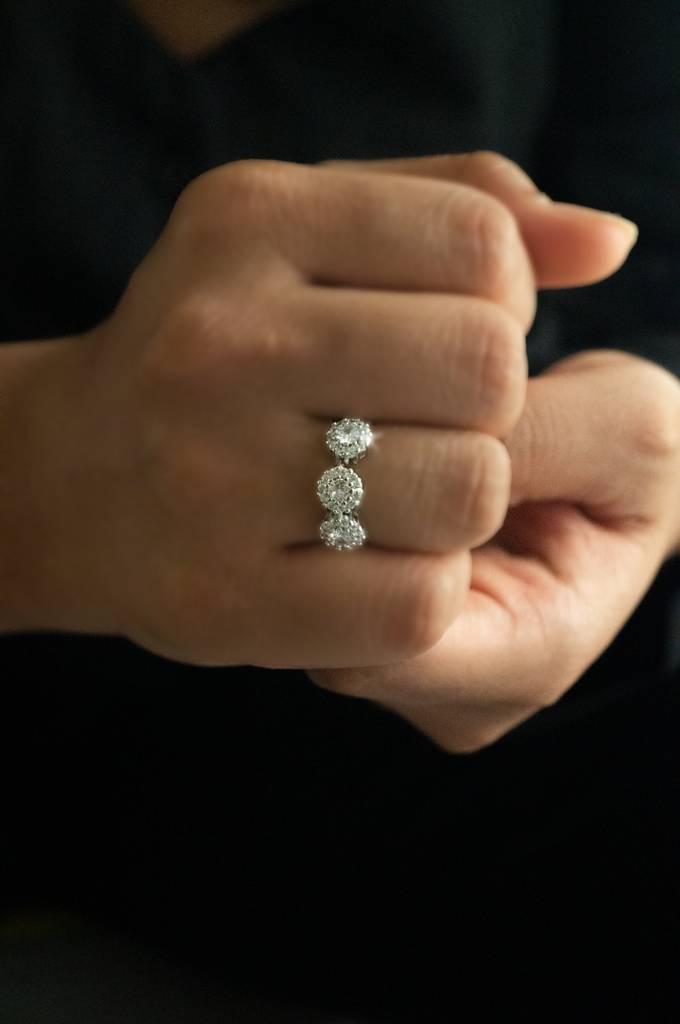 Dazzling Trio - Solitaire Statement Sterling Silver Ring : MZSRT199D410