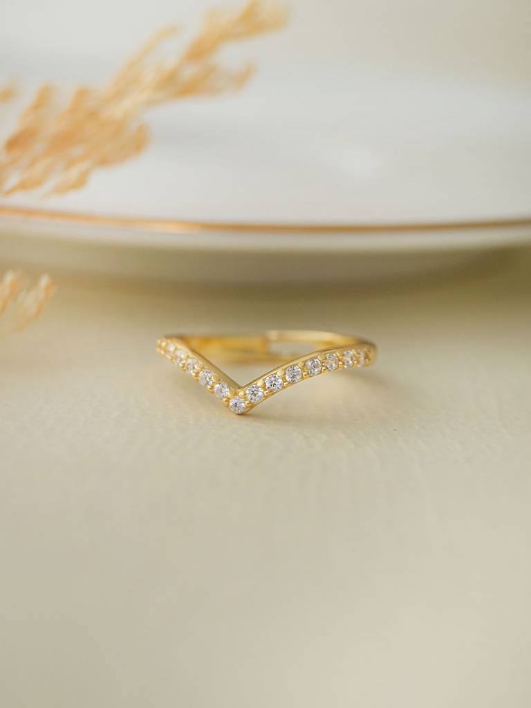 Charming Classic V Gold Plated Silver Adjustable Ring : MZYRA599D1438