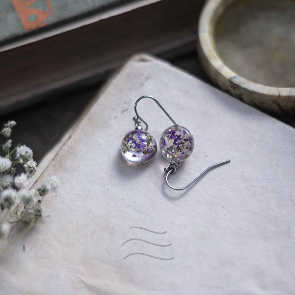 Miniscule Earthling Flower Earrings : LA-FF-EE-CR