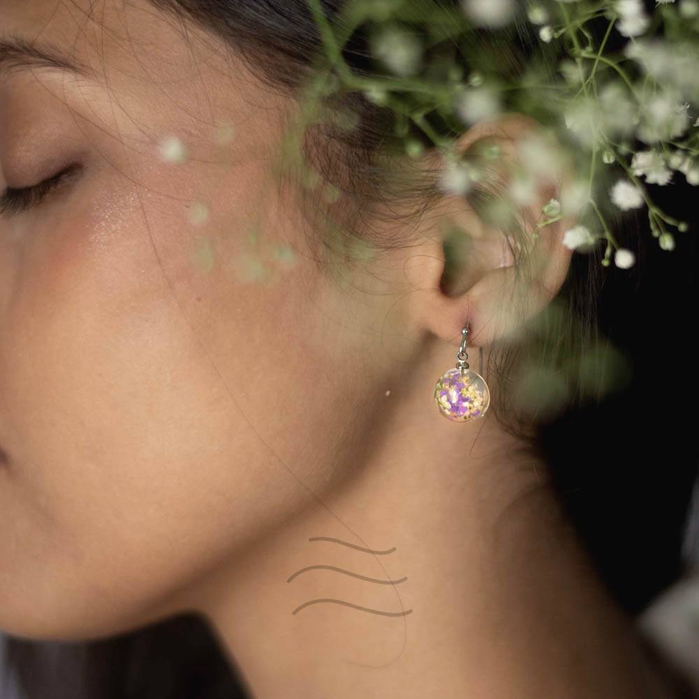 Miniscule Earthling Flower Earrings : LA-FF-EE-CR