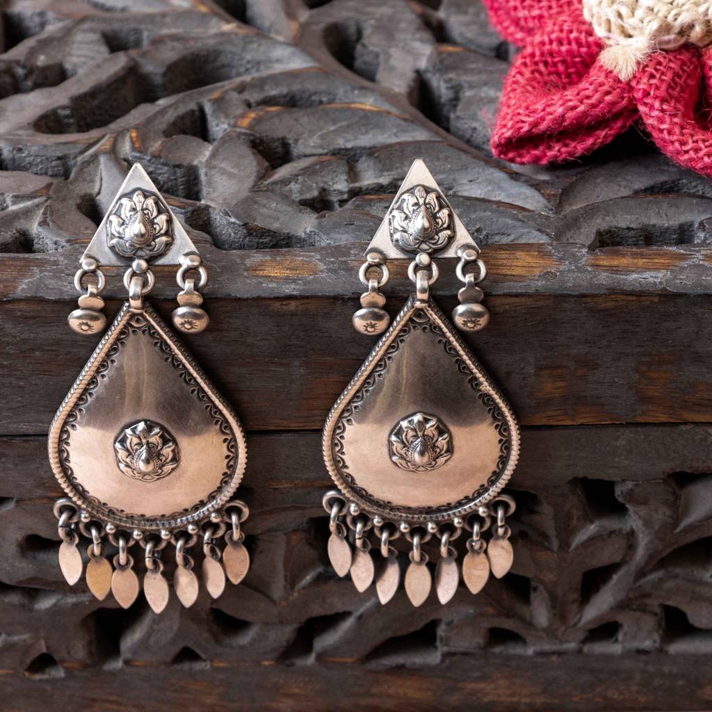 Mizoya Tribal Inspired Drop Dangling Earrings : SE1009