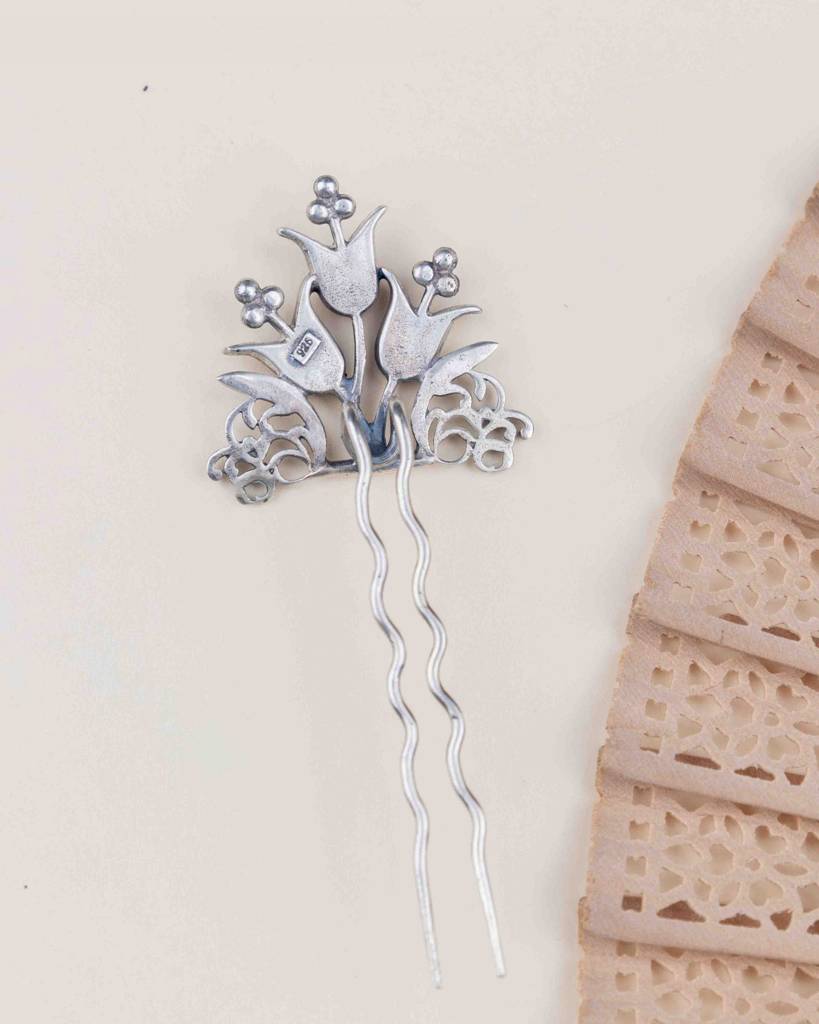 Moh Tulip Phool Juda Pin : SJ25