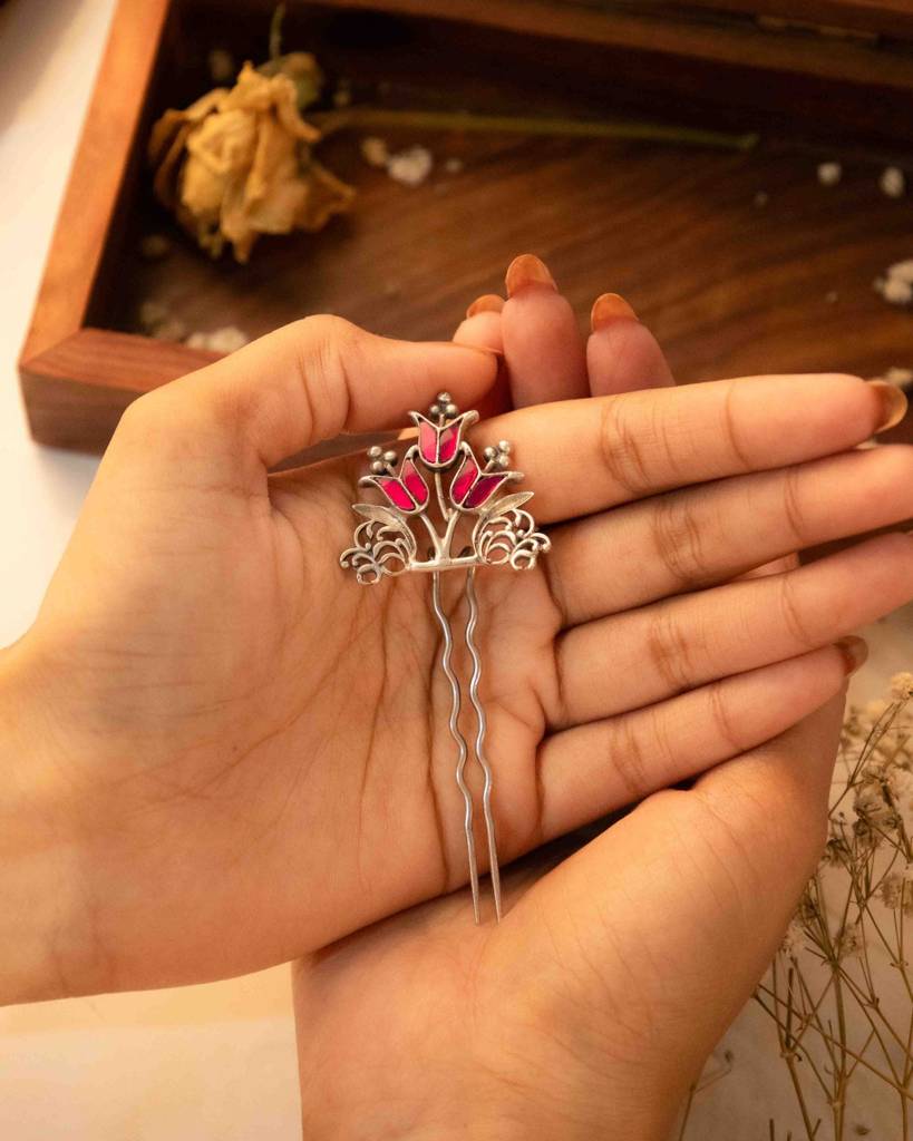 Moh Tulip Phool Juda Pin : SJ25