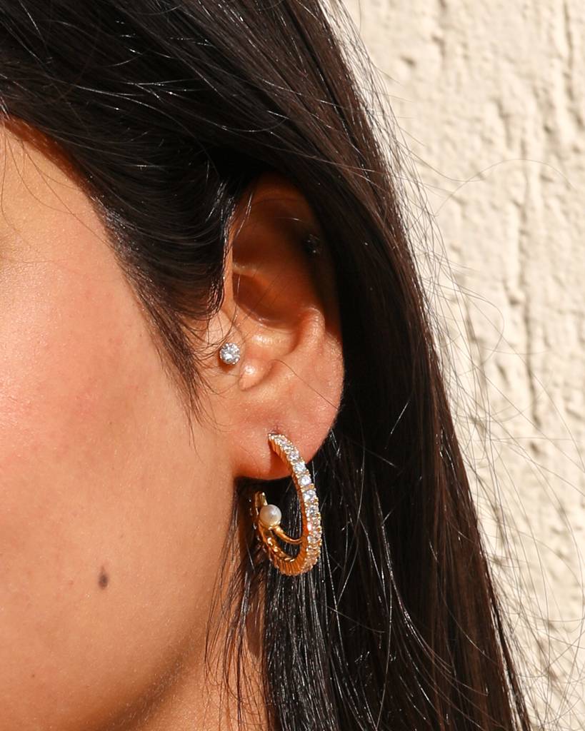 Moon Hoop Earring : moonhoopearring