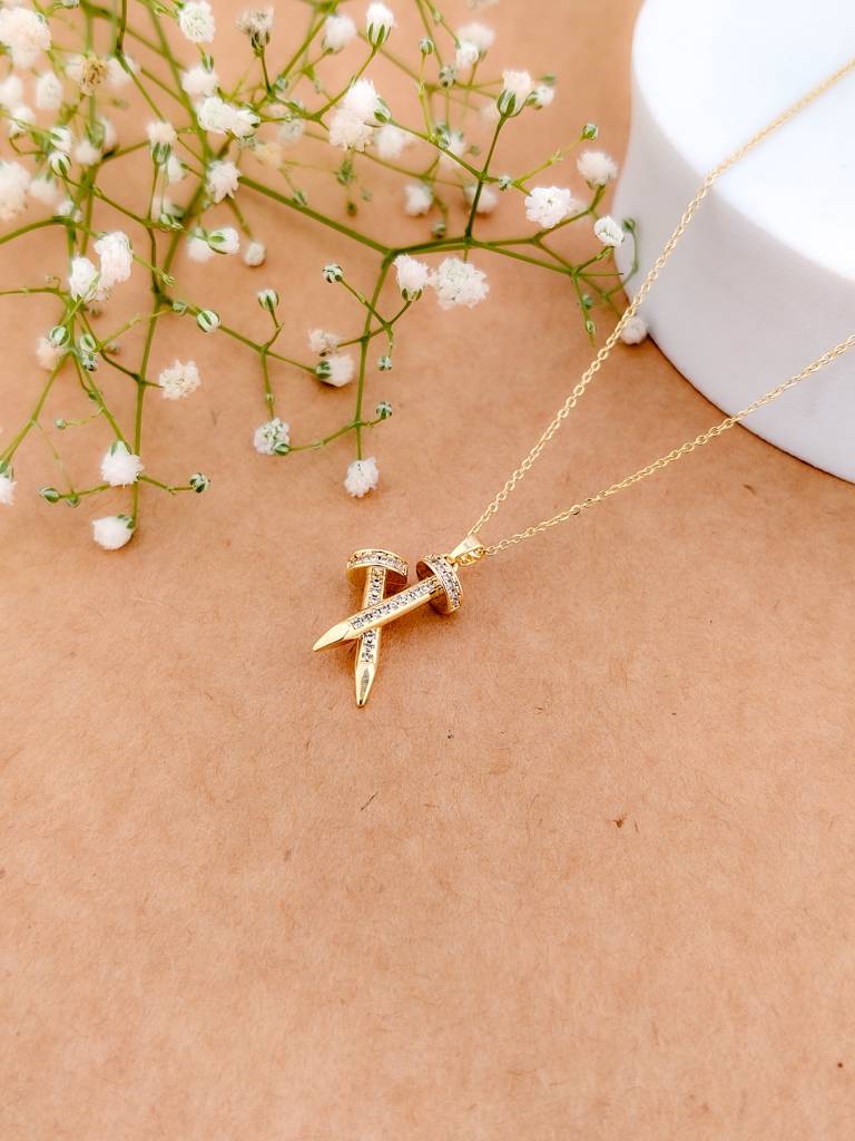 Crystal Nail Necklace (Gold) : N-CR-17-0