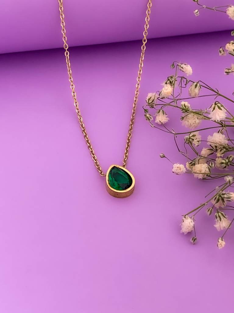 Emerald Water Drop Necklace : N-CR-41-0
