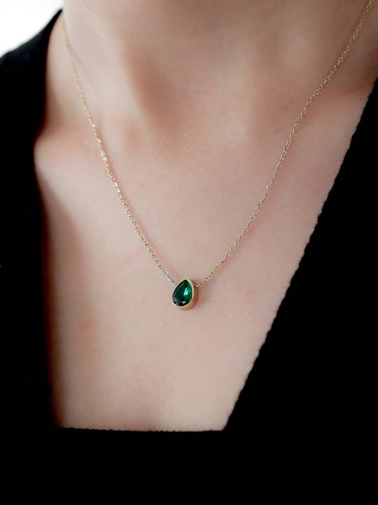 Emerald Water Drop Necklace : N-CR-41-0