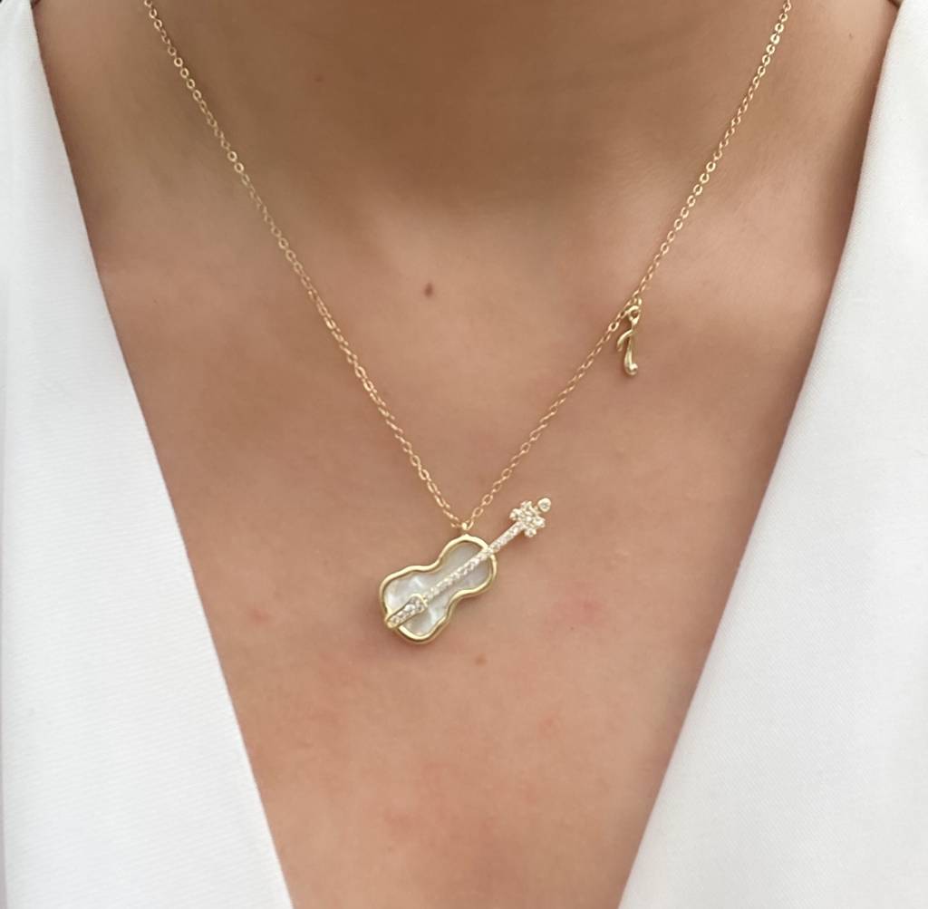 Violin Necklace : N-D-35-0
