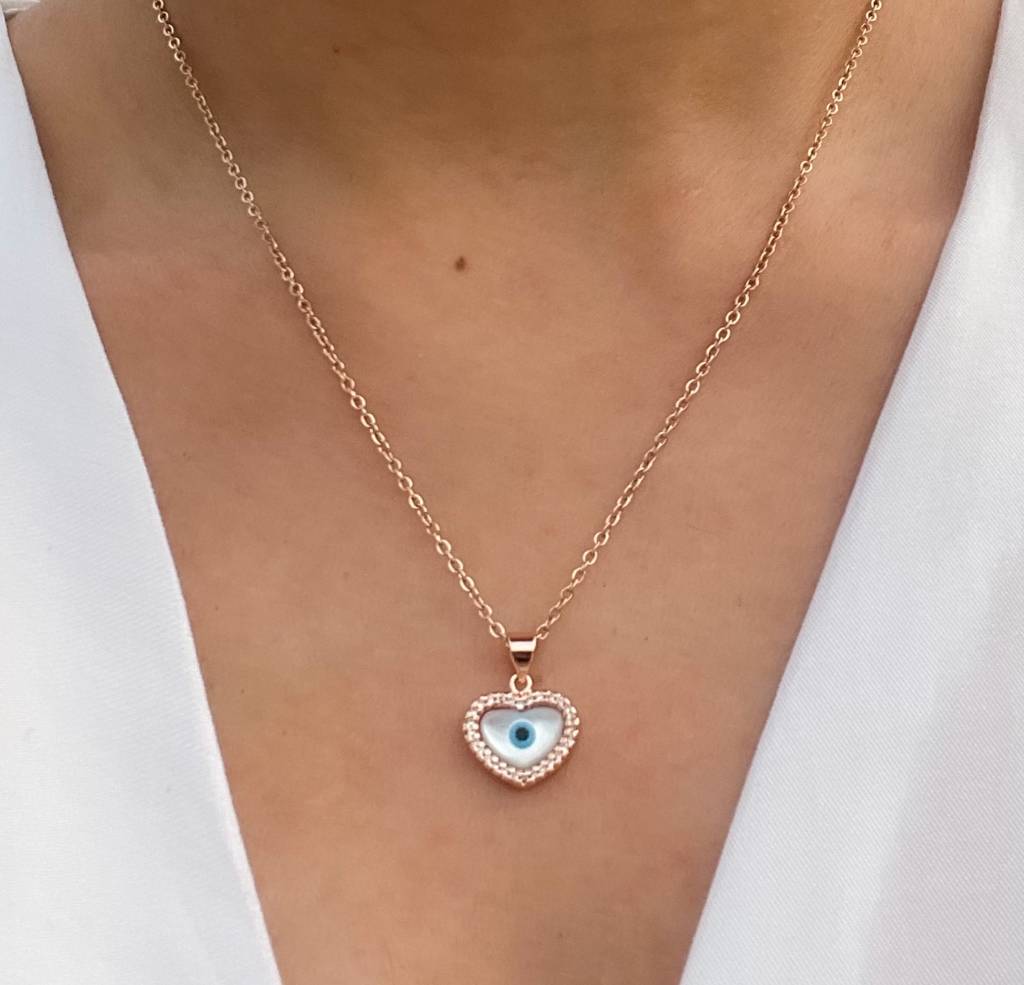 White Heart Eye Necklace : N-H-20-0
