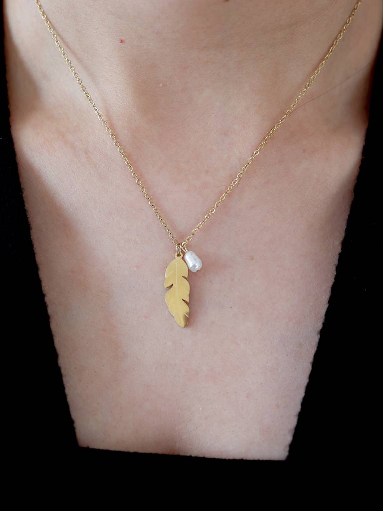 Dewleaf Necklace (Gold) : N-P-20-0