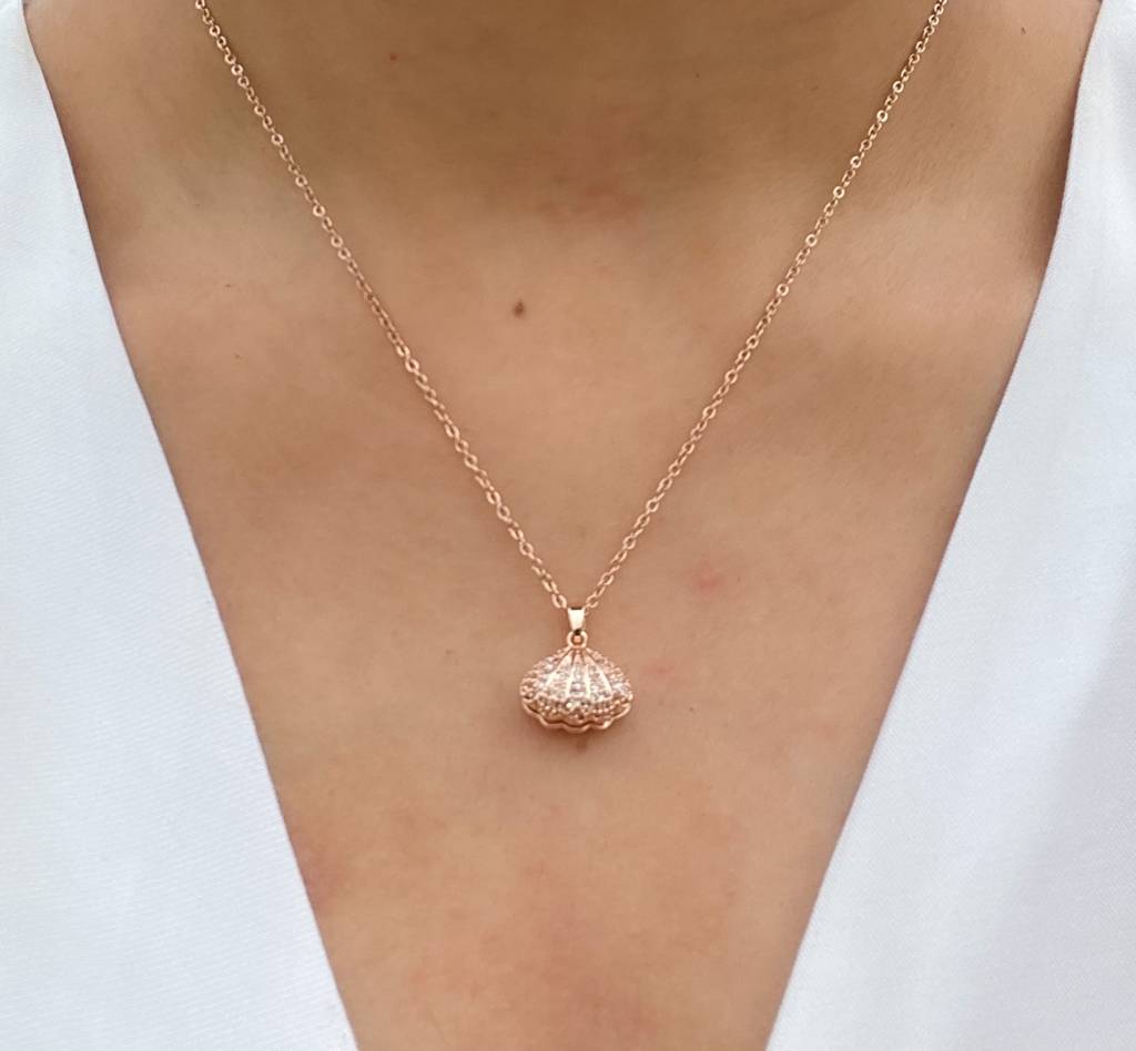 Crystal Pearl Shell Necklace : N-P-8-0