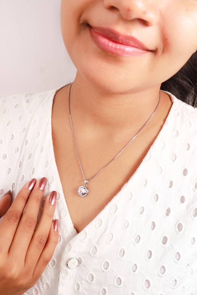 Silberry 925 Sterling Silver Moonlit Pendant With Box Chain : N1933