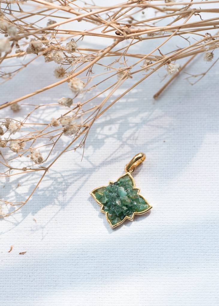 Natural Emerald Gemstone Pendant : NH-PDT-07-EM
