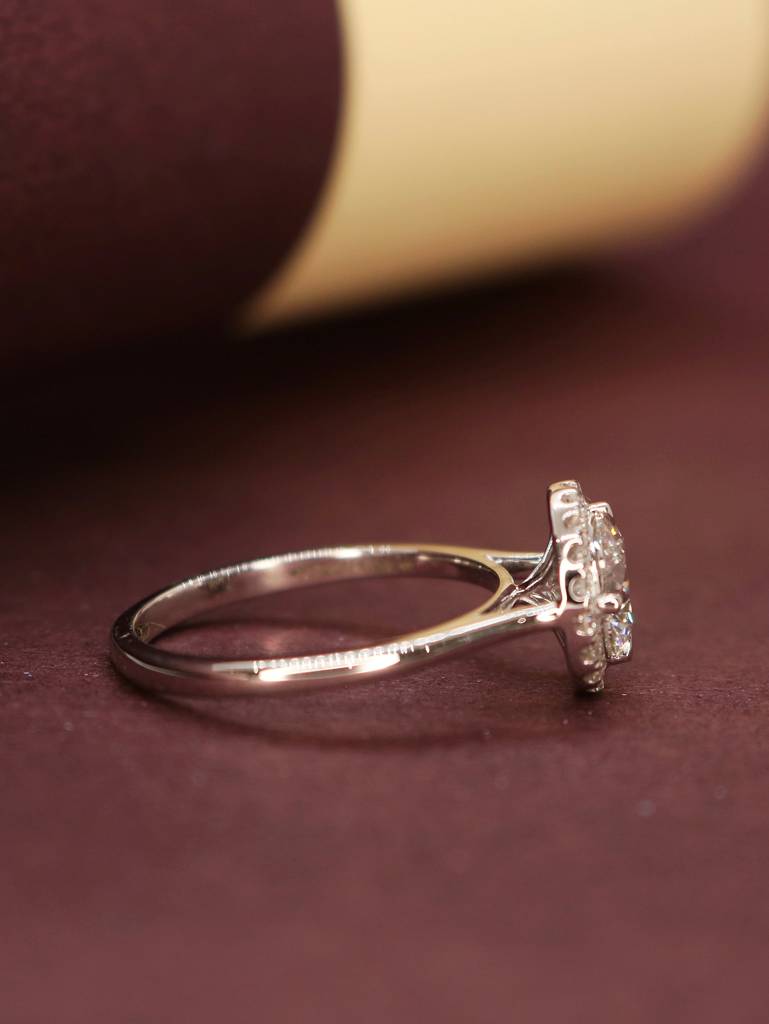 Hugo 1.1Ct Lab Grown Diamond Ring Luxurious And Elegant By Fiona Diamonds : NEOFDSJLR0495RG18KT8099