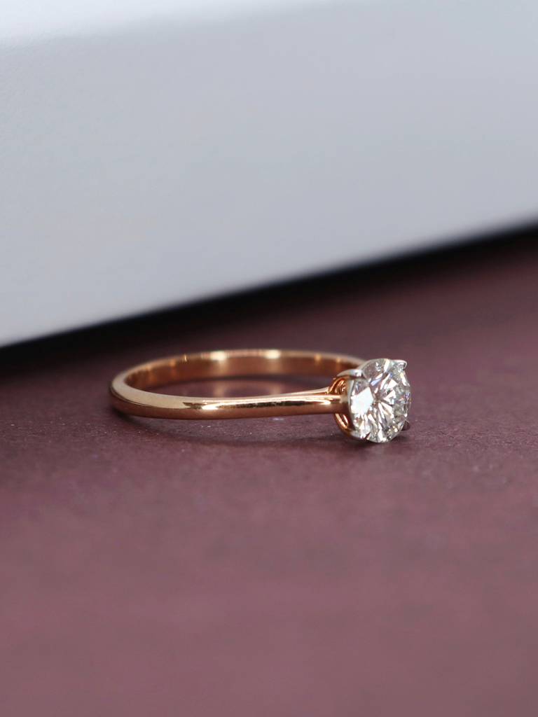 Jax 58 Pointer Lab Grown Diamond Ring Sleek And Stylish By Fiona Diamonds : NEOFRSR19004RG18KT8100