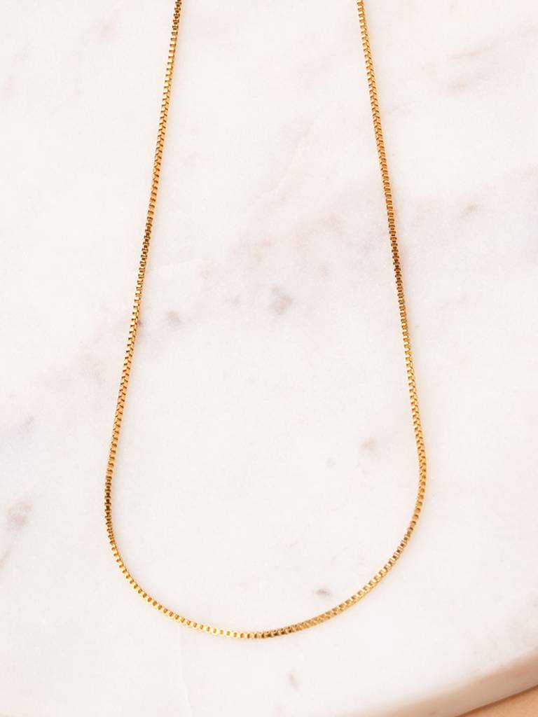 Minimal Textured Golden Chain For Women : NK0067