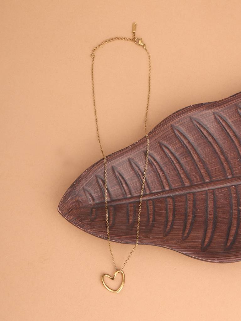 Open Heart Outline Pendant Necklace For Women - Waterproof & Anti-Tarnish : NK0433