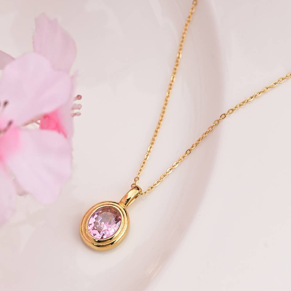 Pink Emerald Oval Pendant : NK257