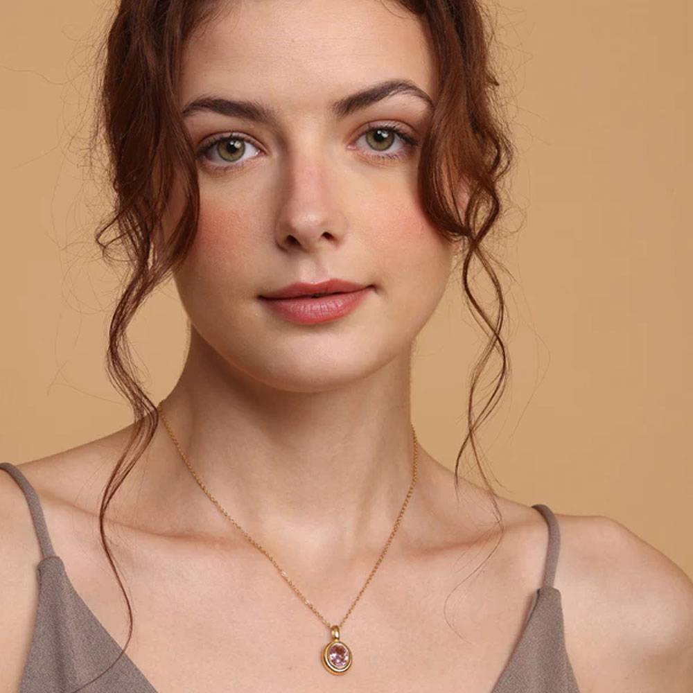 Pink Emerald Oval Pendant : NK257